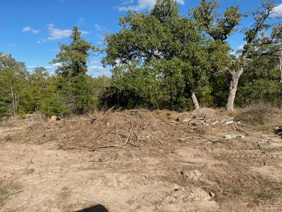 602 Oilers Dr, Somerville, TX 77879 - Image #3