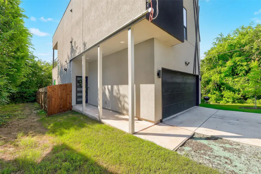10903 Elm St, Jonestown, TX 78645 - #2