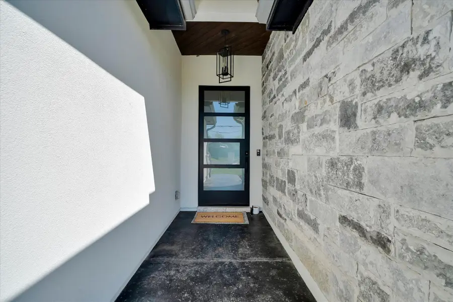 1611 Johnson St, Marble Falls, TX 78654 - #3