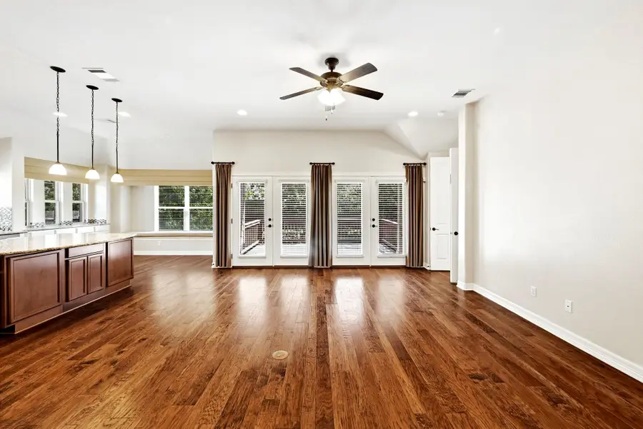 128 Summer Pointe Dr, Buda, TX 78610 - #2