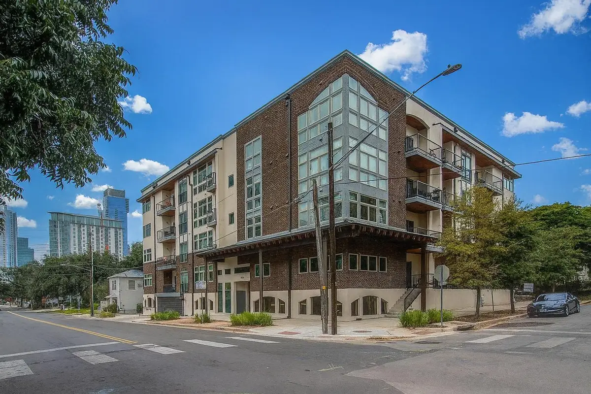 908 Nueces St #18, Austin, TX 78701 - Image #1