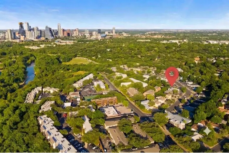 1206 Hollow Creek Dr #1, Austin, TX 78704 - #2