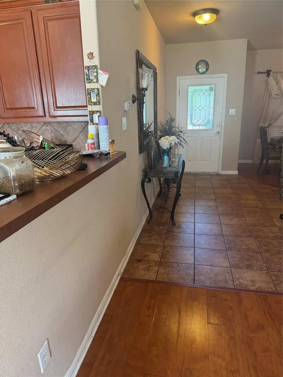 2741 Kickapoo Cavern Dr, Pflugerville, TX 78660 - #2