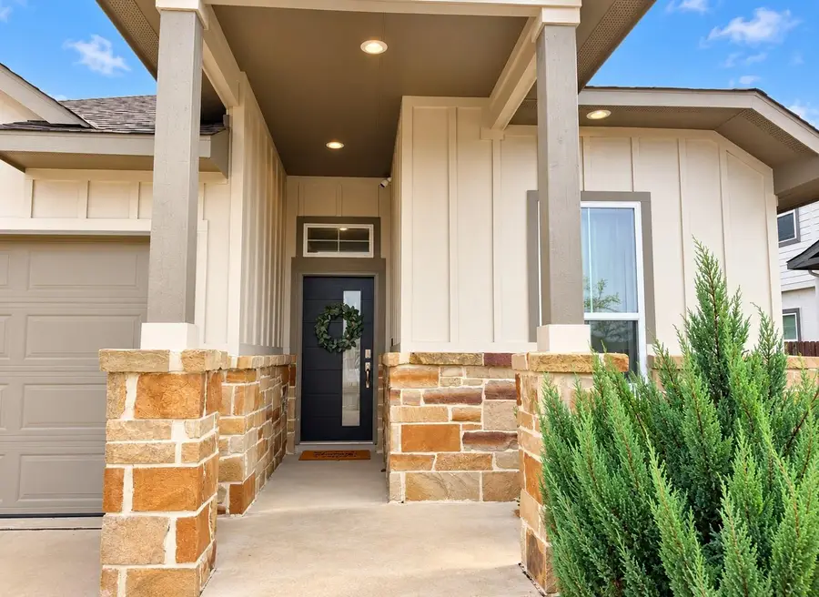 3739 Canby Oak Blf, Seguin, TX 78155 - #2