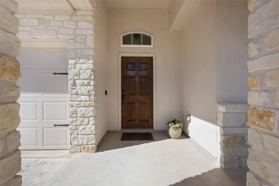 605 Palmilla St, Leander, TX 78641 - Image #3