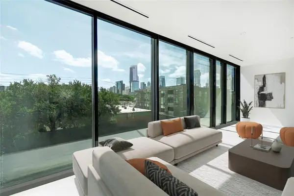 1006 Baylor St #203, Austin, TX 78703