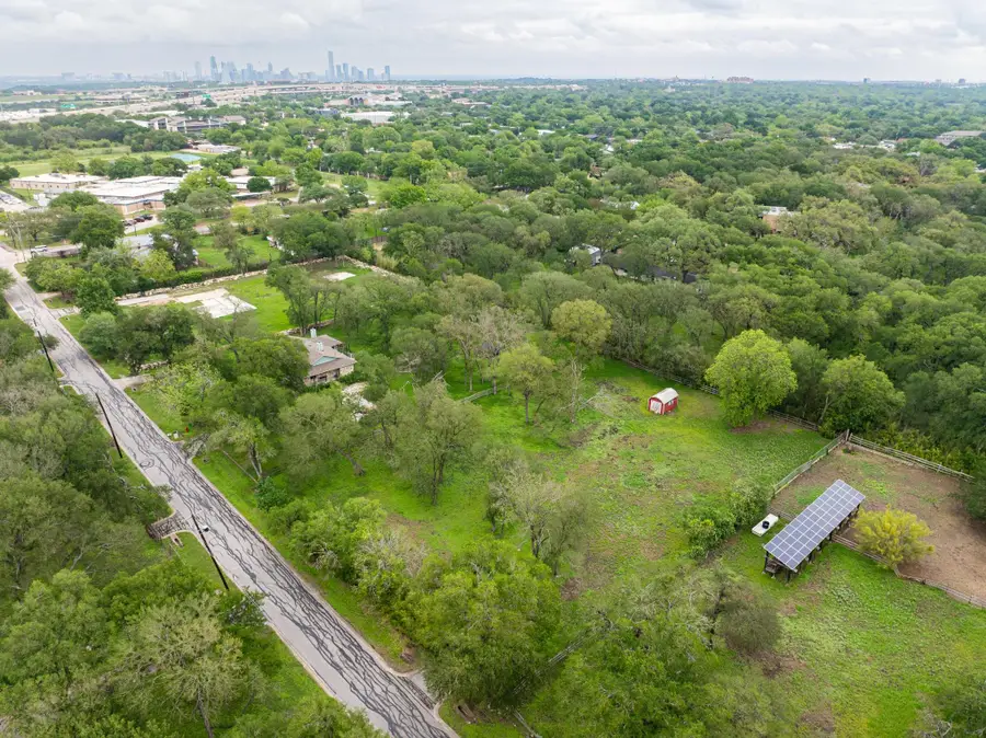 7 Pillow Rd, Sunset Valley, TX 78745 - #2