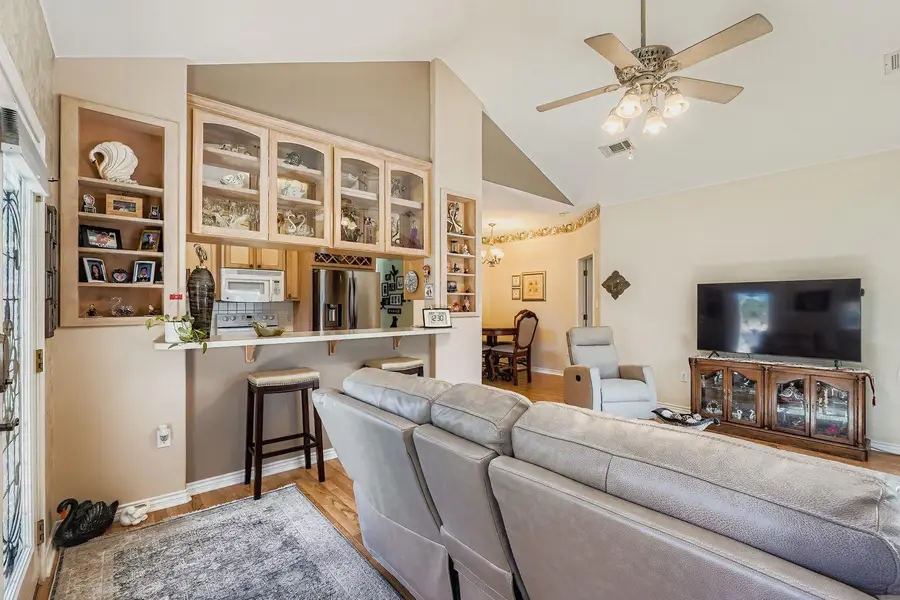 815 Riva Ridge Dr, Leander, TX 78641 - Image #3