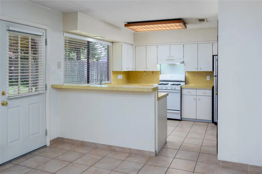 11508 Pyreneese Dr, Austin, TX 78759 - #3