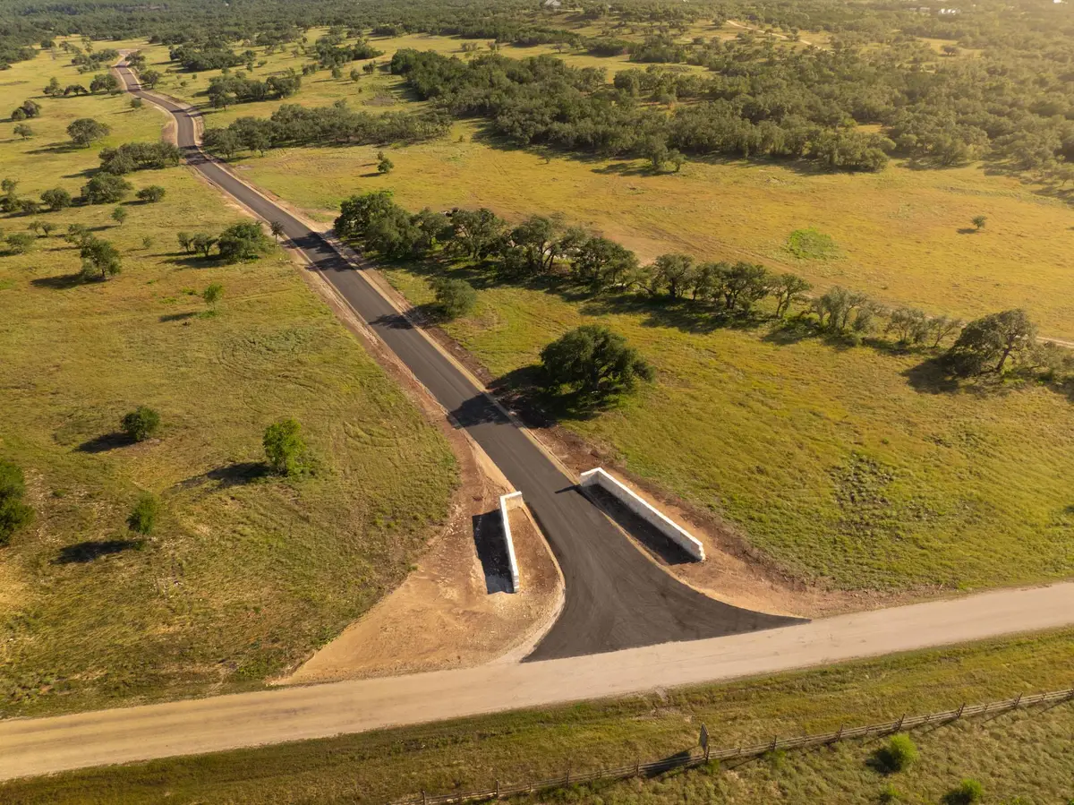 2390 Prochnow Rd, Dripping Springs, TX 78620 - #1