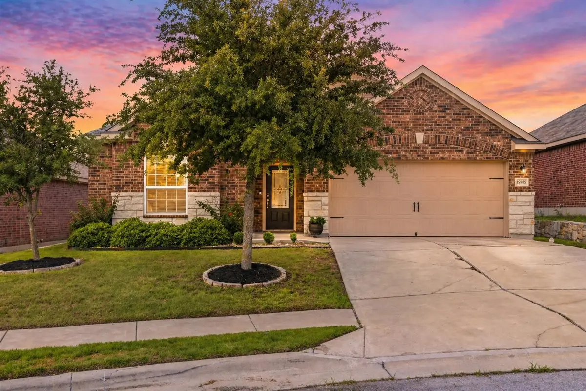 19705 Woodrow Wilson St, Manor, TX 78653 - #1