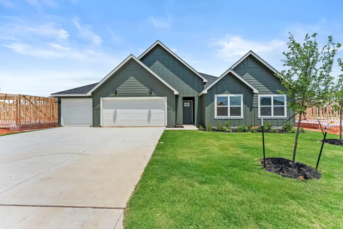 168 Teal St, Fredericksburg, TX 78624 - #1