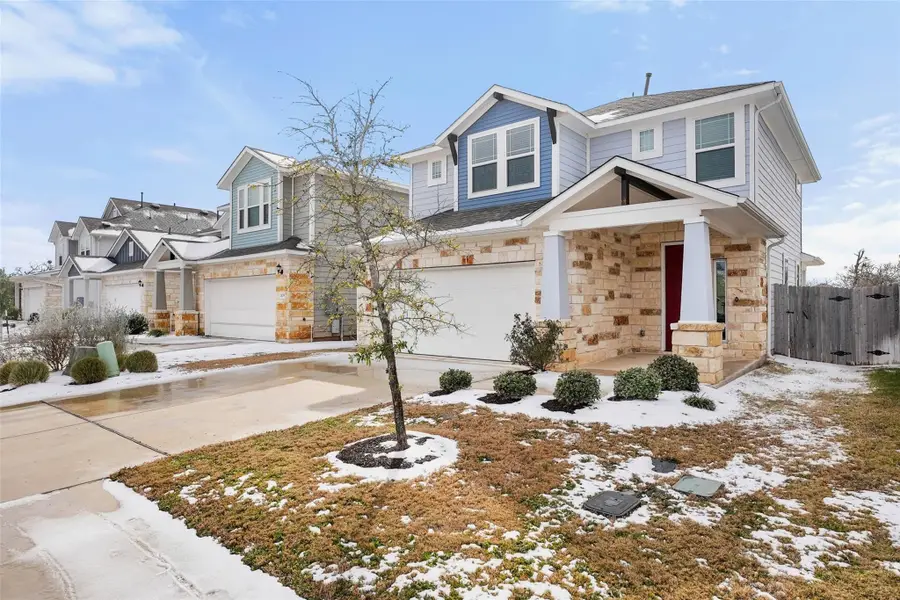 113 Stone Canyon Dr, Georgetown, TX 78628 - Image #2