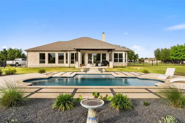 108 Buffalo Speedway, Liberty Hill, TX 78642