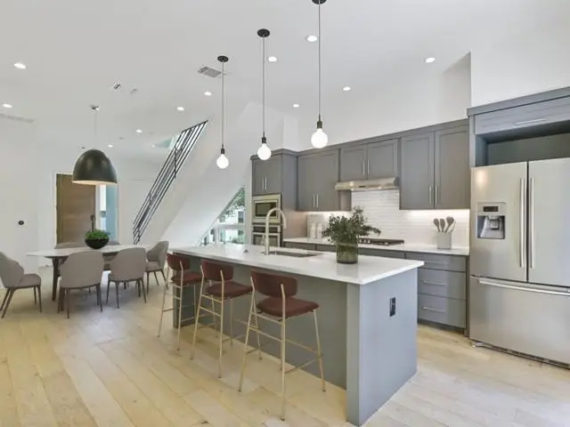 2506 Sutherland St, Austin, TX 78746 - #3