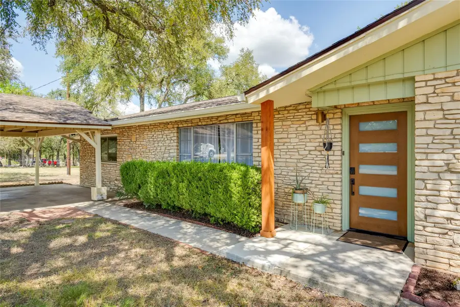 402 Suttles Ave, San Marcos, TX 78666 - #3