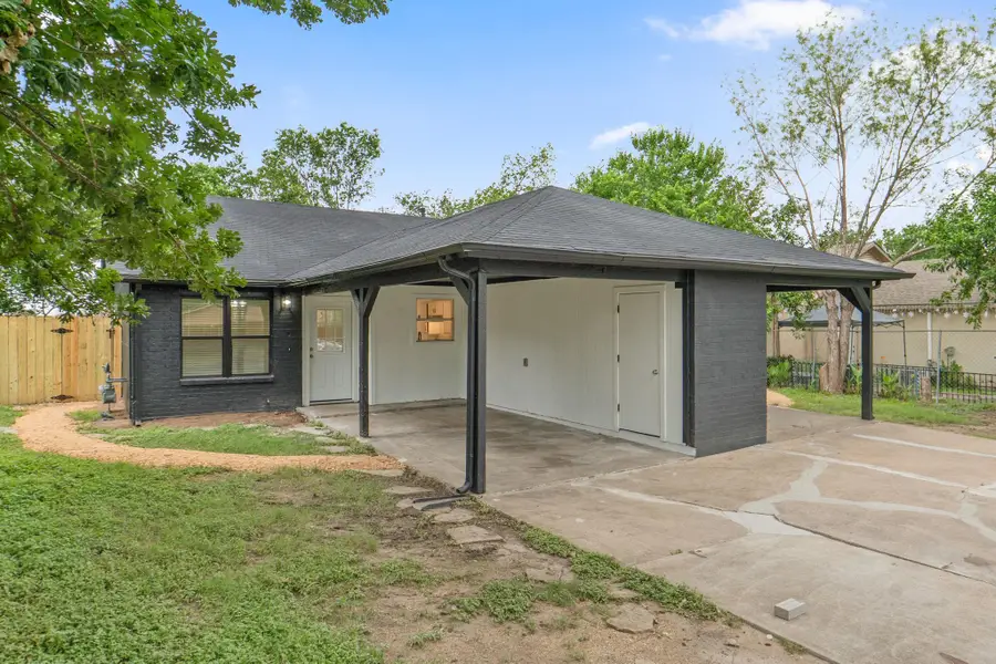 8203 Colony Loop Dr, Austin, TX 78724 - #2