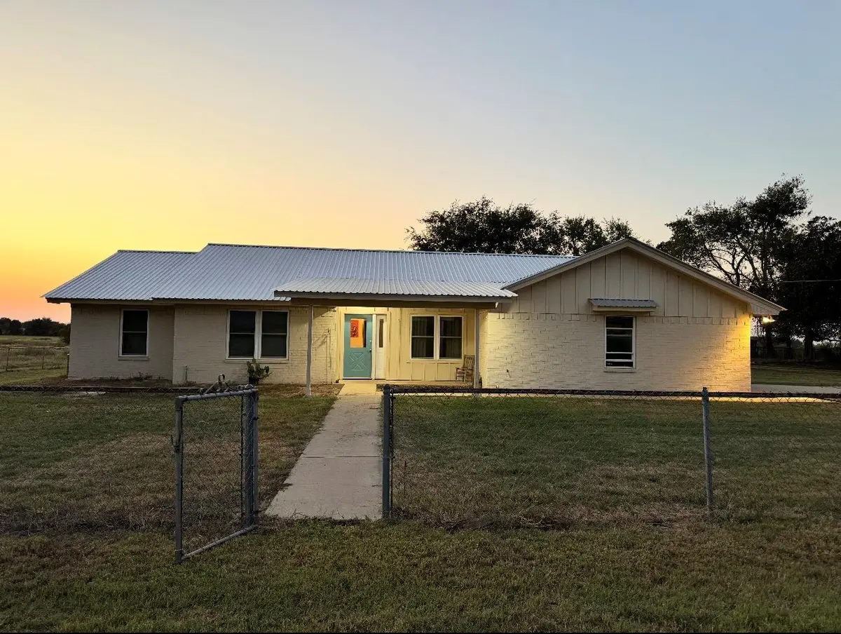 15892 Wood Rd Highway, Holland, TX 76534 - #1