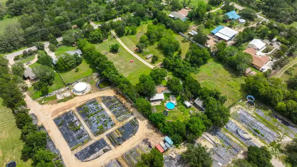 915 Penion Dr, Austin, TX 78748