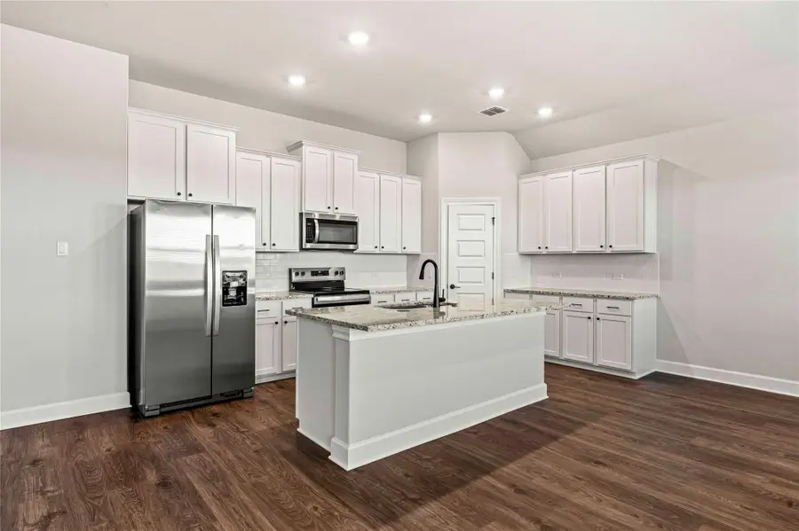 405 W Luna Blue Ln, Jarrell, TX 76537 - #2