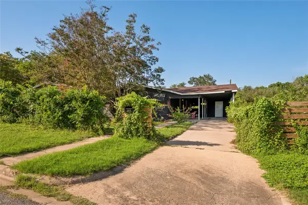 402 Philco Dr, Austin, TX 78745