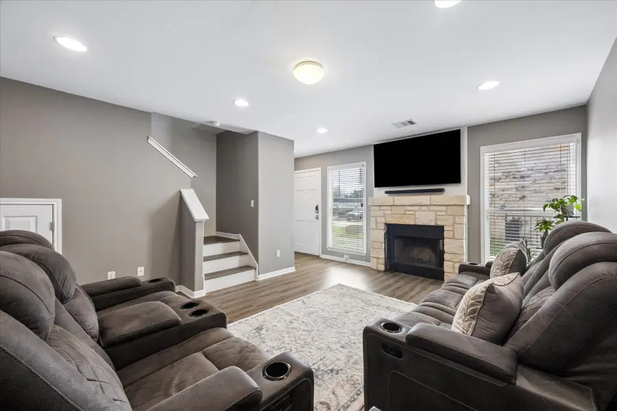 6900 E Riverside Dr #31, Austin, TX 78741 - #3