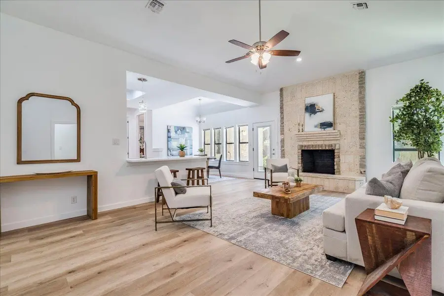 2132 Northcrest Dr, New Braunfels, TX 78130 - #3