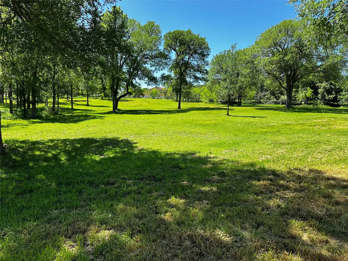 197 Colorado Dr, Cedar Creek, TX 78612 - #1