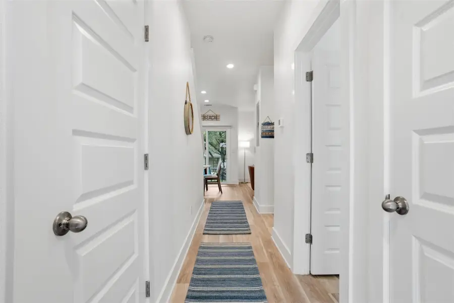 512 Palmer Dr, Lago Vista, TX 78645 - #3