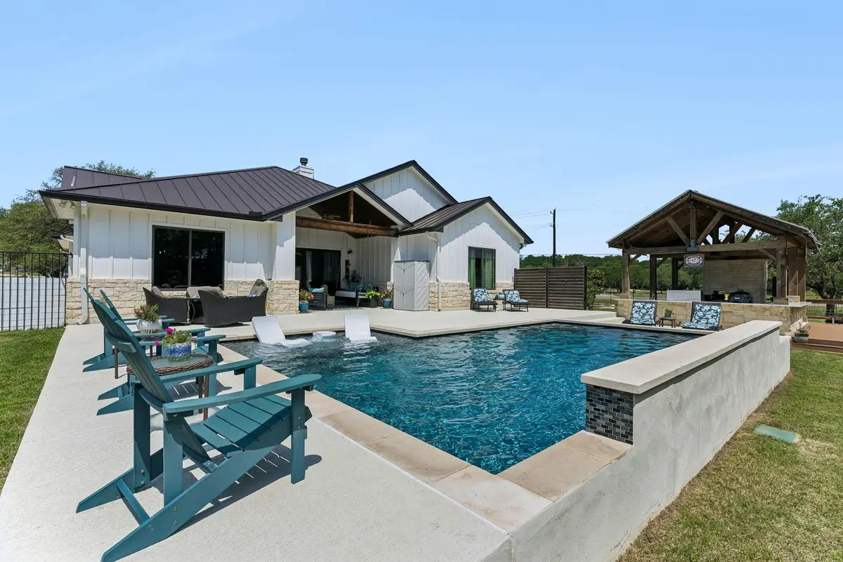111 Craigen Rd, Liberty Hill, TX 78642 - #1