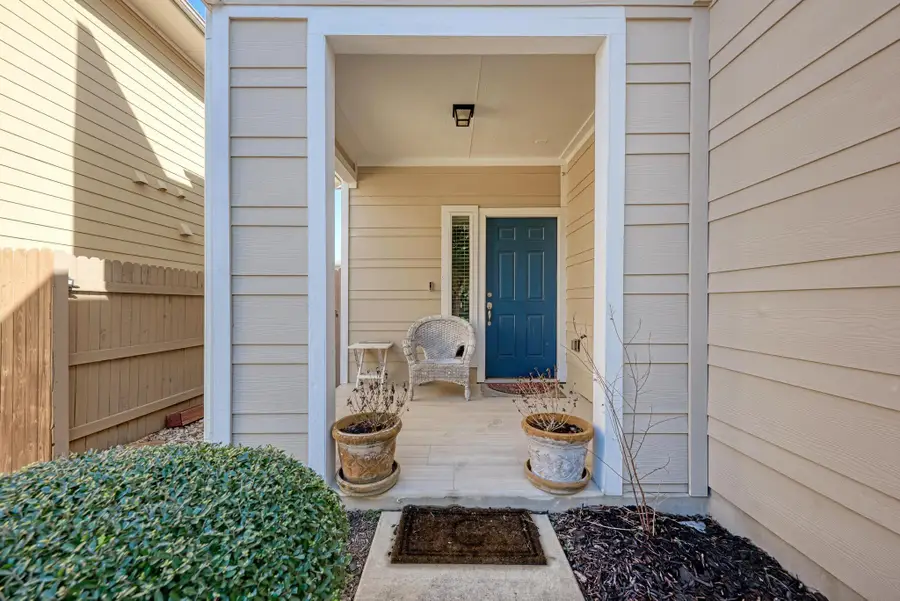 5305 Ingersoll Ln S, Austin, TX 78744 - Image #2