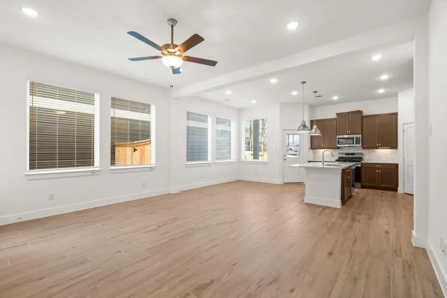 215 Flora Springs Cv, Liberty Hill, TX 78642 - #3