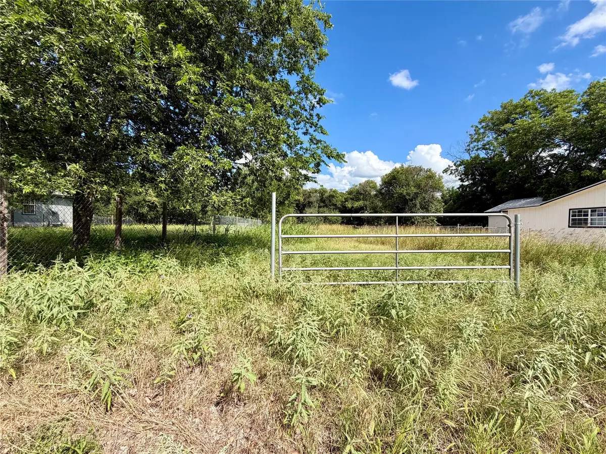 1117 Gravel St, San Marcos, TX 78666 - #1