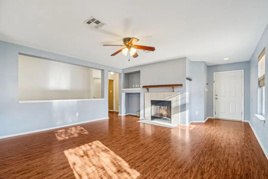 100 Kendall Cv, Elgin, TX 78621 - #3