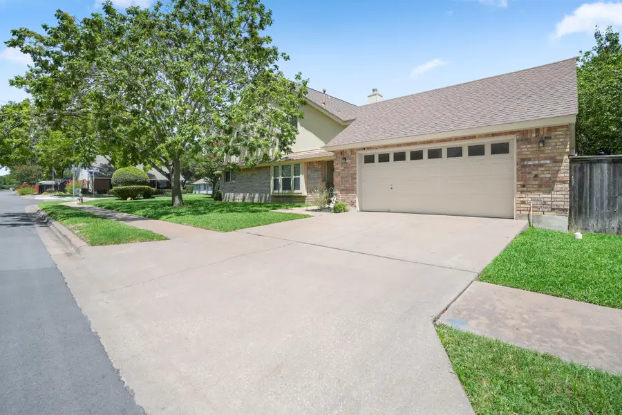 601 Maplewood Cir, Pflugerville, TX 78660 - #3