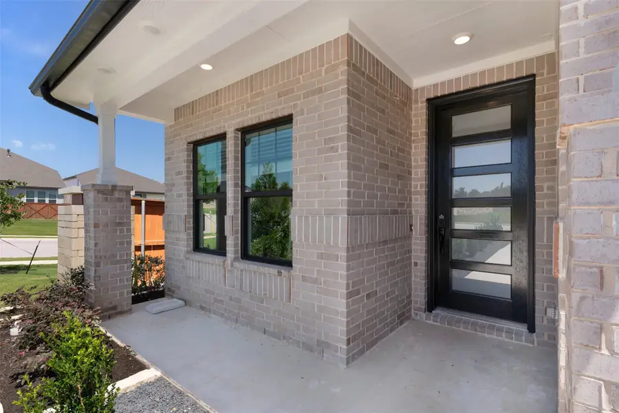 301 West Faulkner St, Liberty Hill, TX 78642 - #2