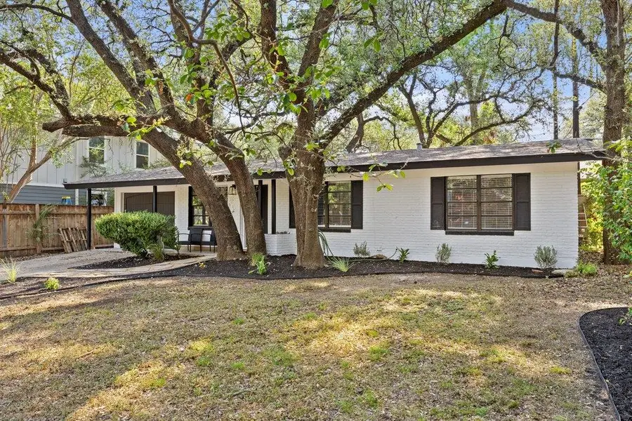 2411 S 6th St, Austin, TX 78704 - #2