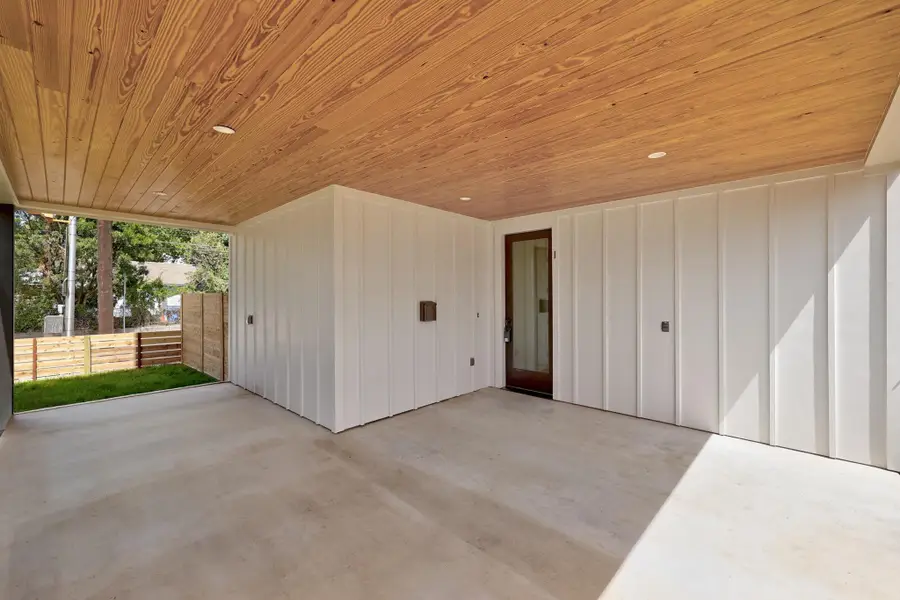 301 N Pleasant Valley Rd #1, Austin, TX 78702 - #3