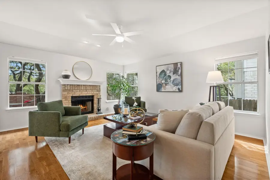 8117 Cheno Cortina Trl, Austin, TX 78749 - #3