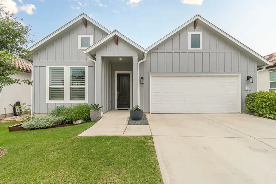 433 Skipping Cedar St, San Marcos, TX 78666 - Image #2