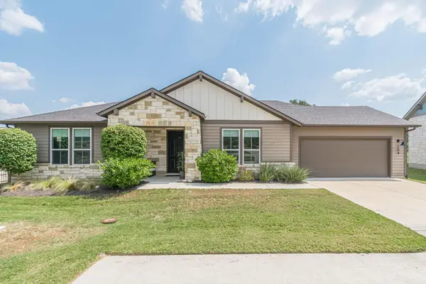 318 Dancing Oak Ln #104, San Marcos, TX 78666