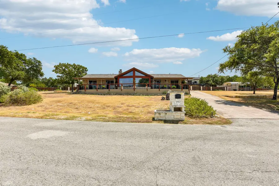 20923 Oak Dale Dr, Lago Vista, TX 78645 - #2