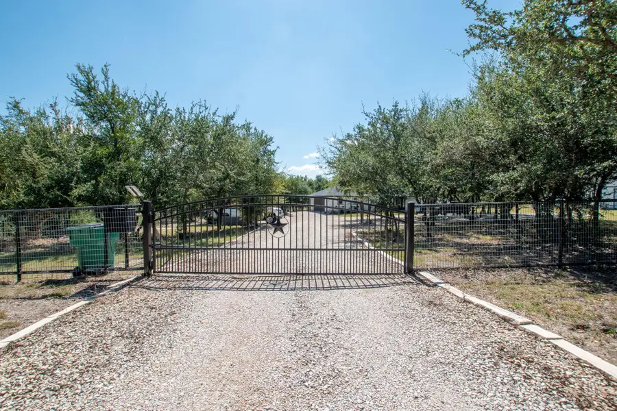 141 Bugatti Ct, Burnet, TX 78611 - #3