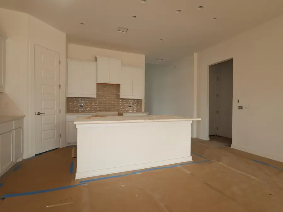 134 Leland Ave, Buda, TX 78610 - #2