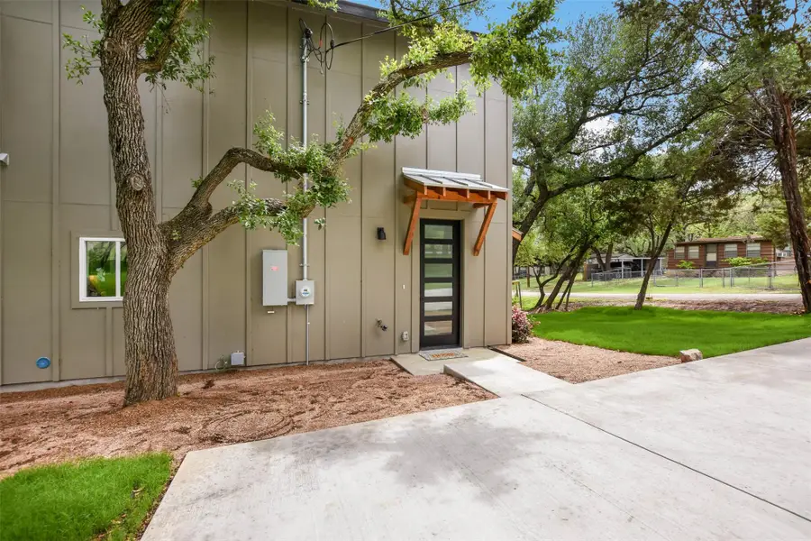 10901 W Lakeview Dr, Jonestown, TX 78645 - #2