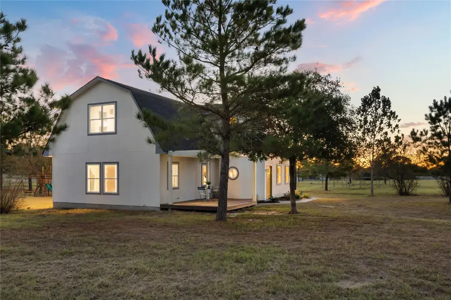 245 Country Ln, McDade, TX 78650 - #2