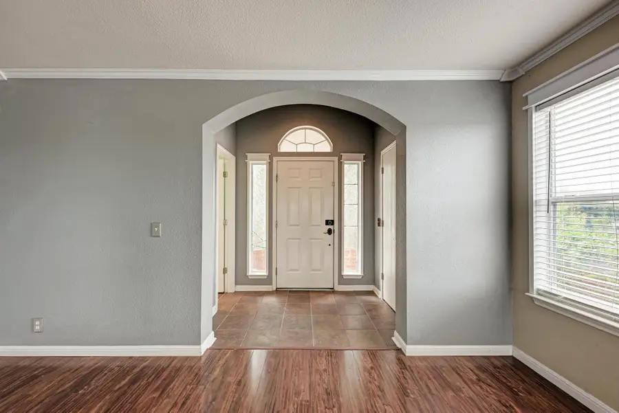 903 Estate Dr, Hutto, TX 78634 - #3