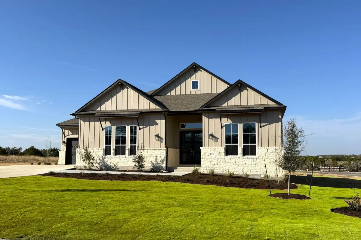 1121 Doelling Dr, Florence, TX 76527 - #1