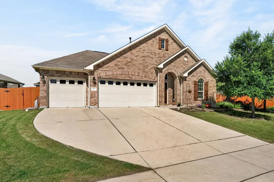 136 Joseph Dr, Buda, TX 78610 - #2