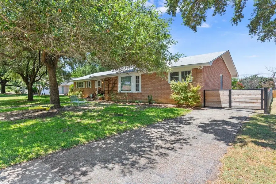 2712 Braemar Dr, Waco, TX 76710 - #3